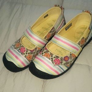 Keen floral canvas mary janes